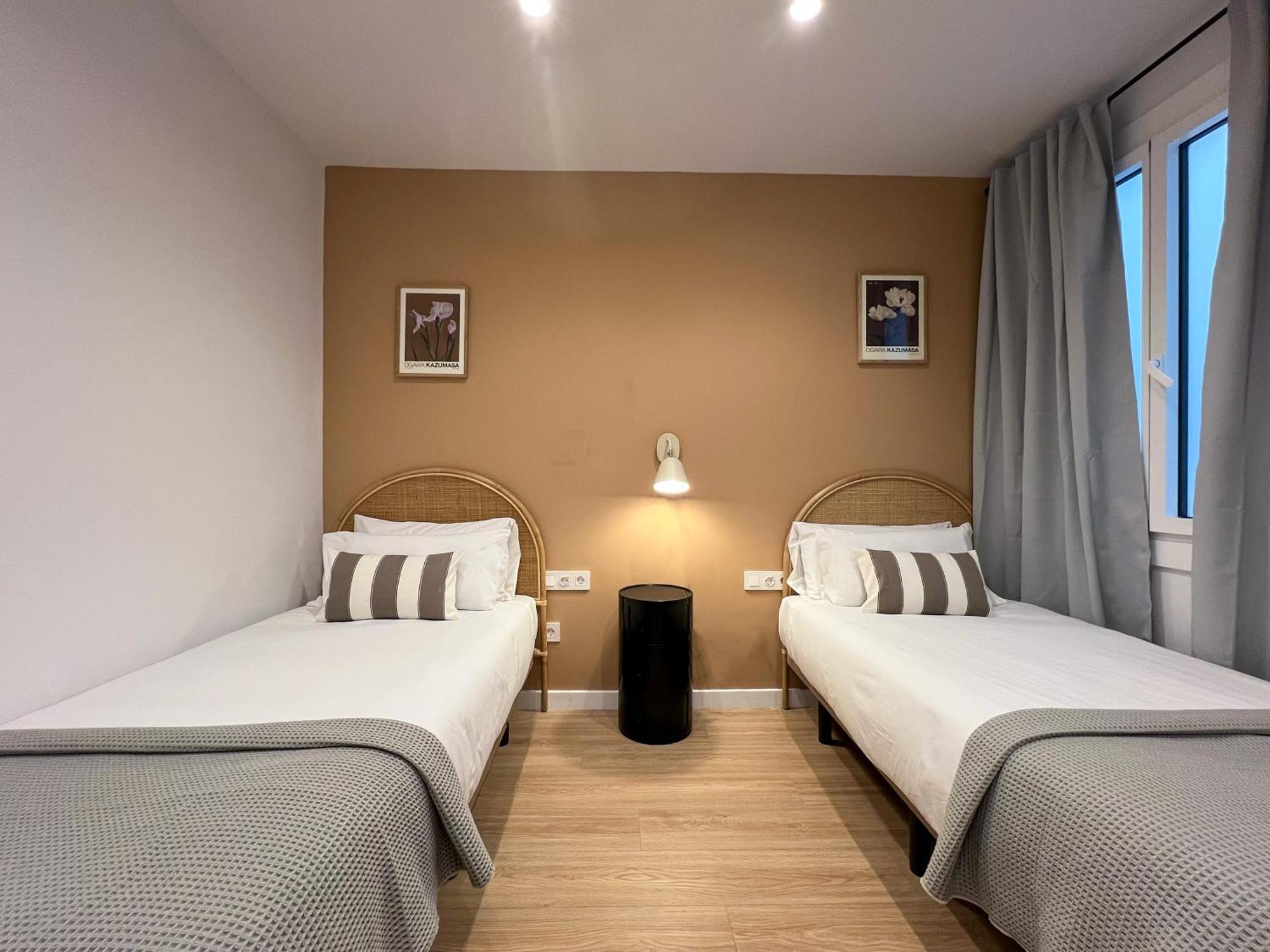 Stay U-Nique Apartments Balmes II Барселона Экстерьер фото